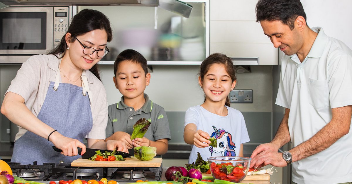 G Hubbub Hubbub and M&S partnership sparks more sustainable eating - Hubbub